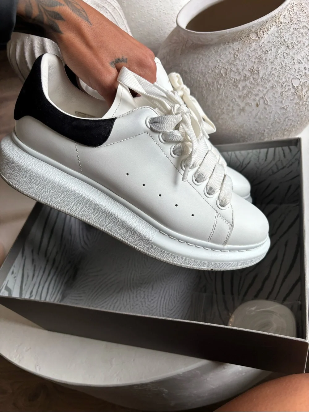 Alexander McQueen White Leather Sneakers with Black Heel Tab - Picture 9 of 11
